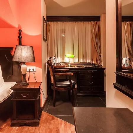 Hotell Aviv 3*