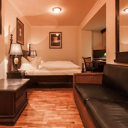 Aviv Hotell Dresden