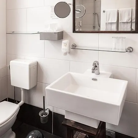 Aviv Hotell Dresden