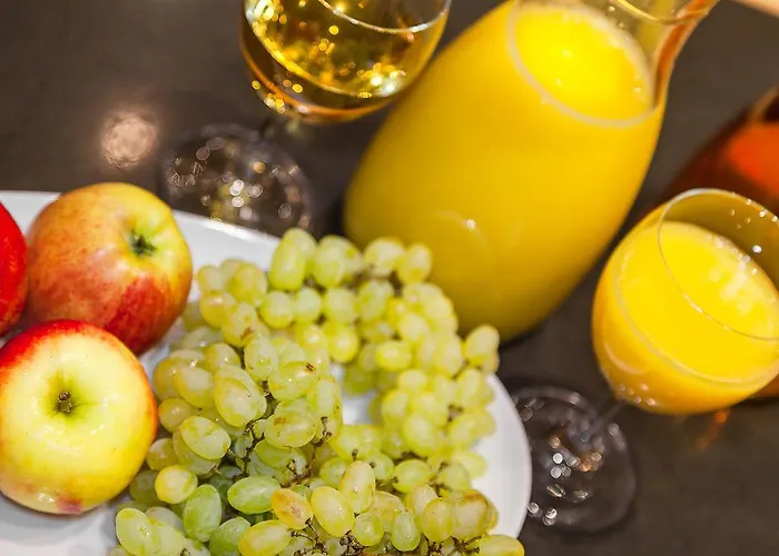 Aviv Отель Дрезден