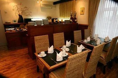 德累斯顿维夫酒店 3*